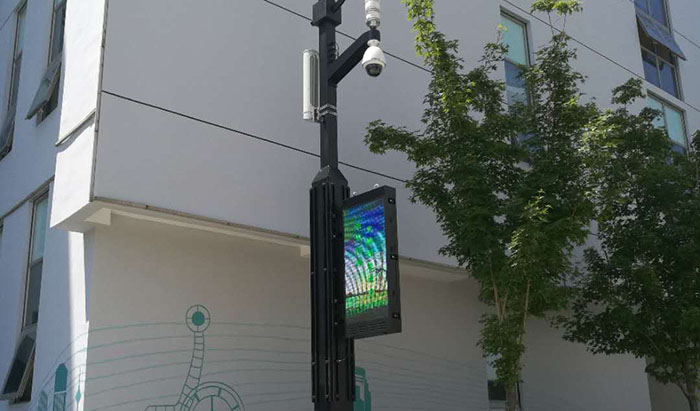 北京國際廣場園區(qū)LED燈光屏項目